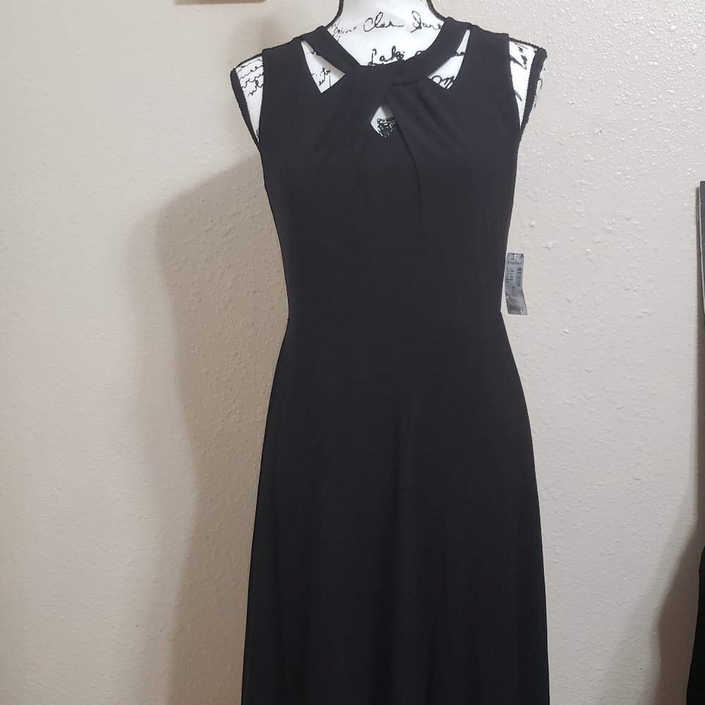 Black dress Cutout neck by Jones Studio Size 2 NWT